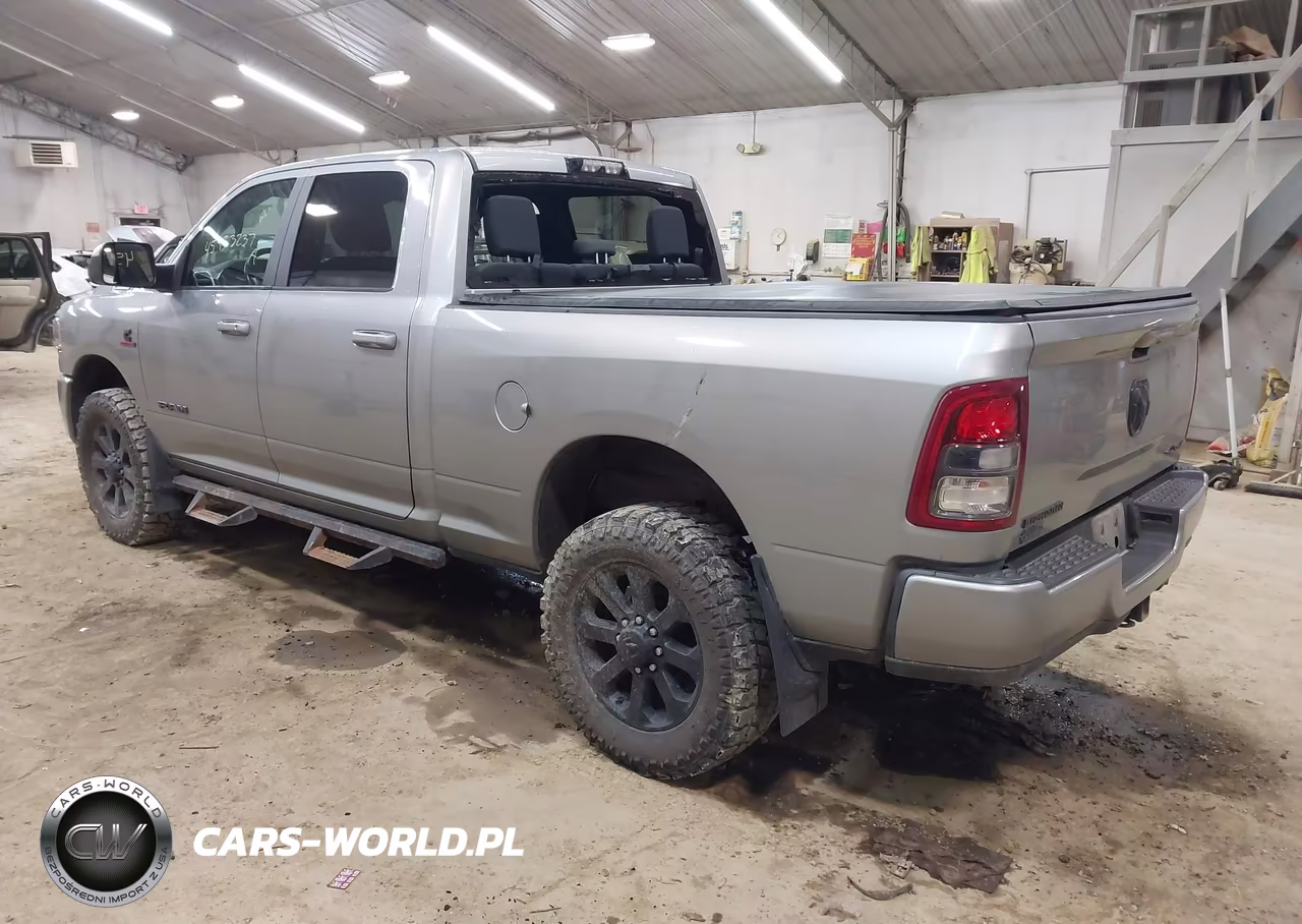 2021 Ram 2500 VIN:3C6UR5DL1MG545139 - 3