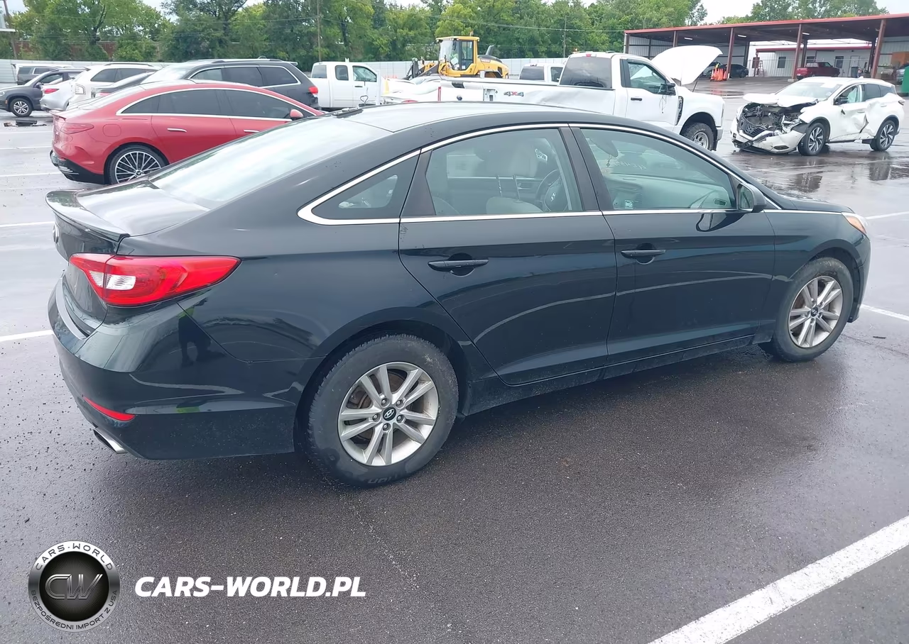 2017 Hyundai Sonata Se VIN:5NPE24AF2HH459555 - 4