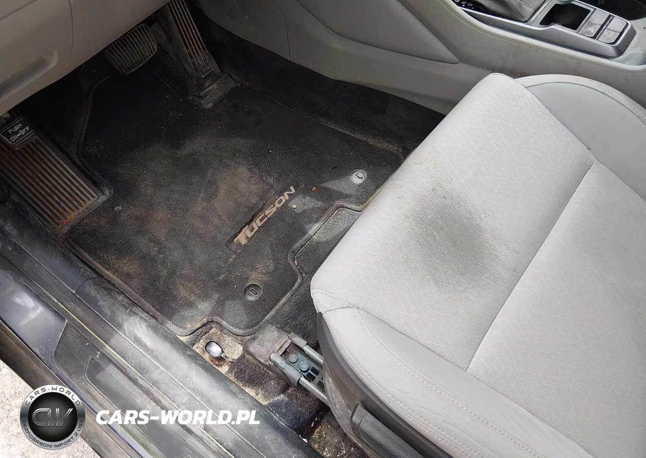2018 Hyundai Tucson Se VIN:KM8J23A42JU673752 - 13