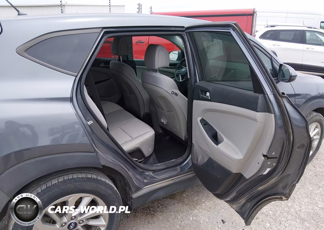 2018 Hyundai Tucson Se VIN:KM8J23A42JU673752 - 8