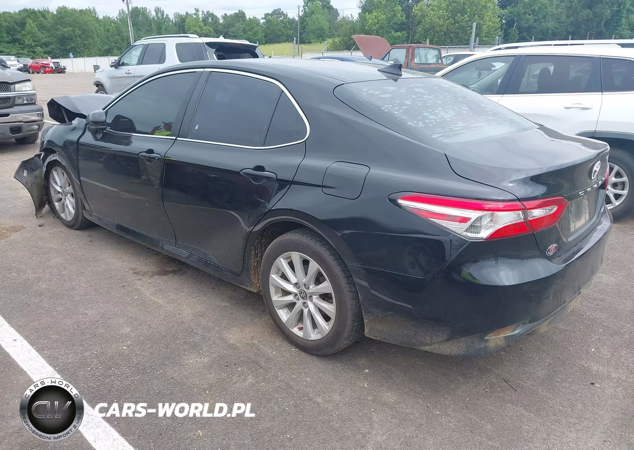 2020 Toyota Camry Le VIN:4T1C11AK3LU506205 - 3