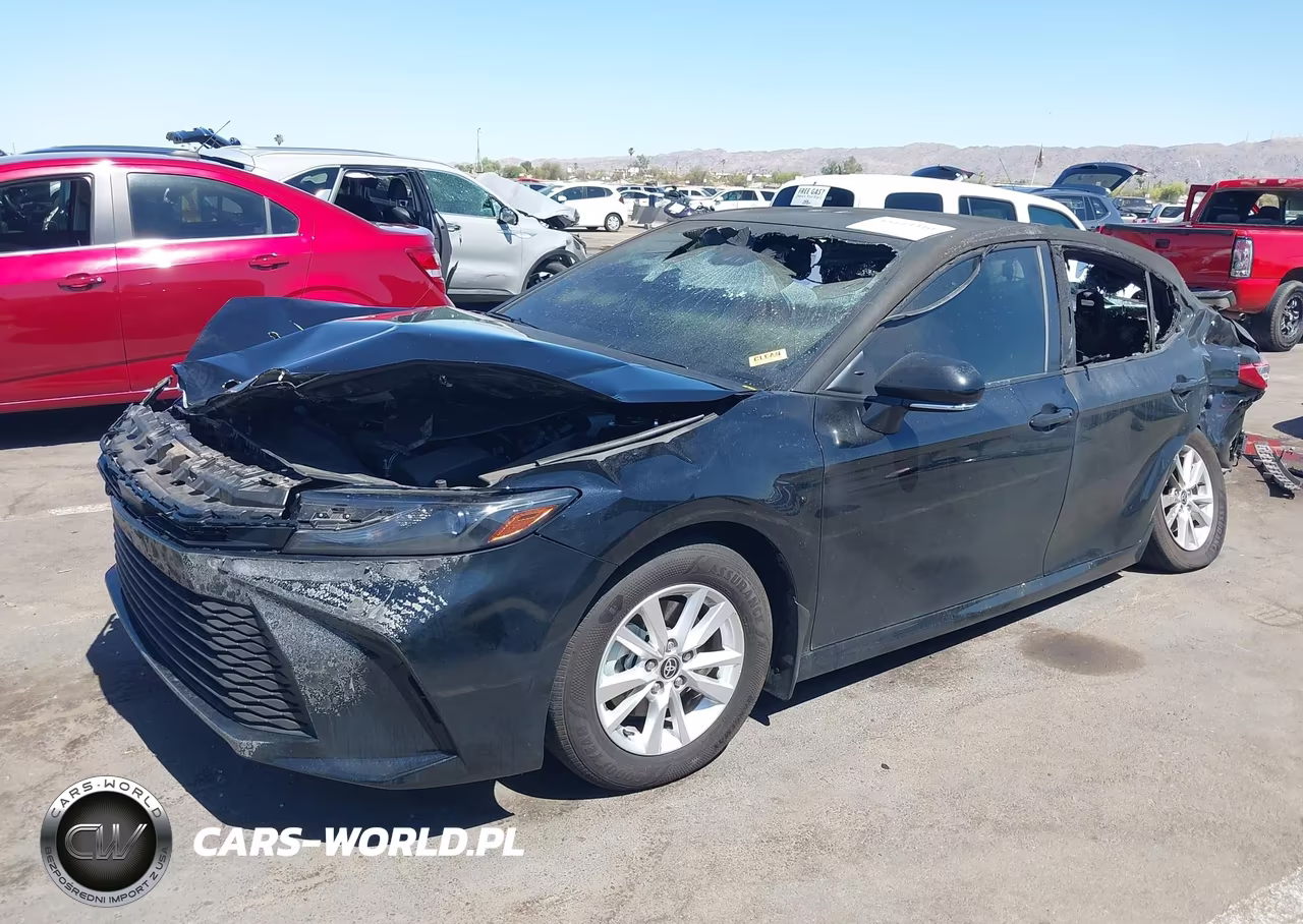 2025 Toyota Camry Le VIN:4T1DBADK3SU031327 - 2
