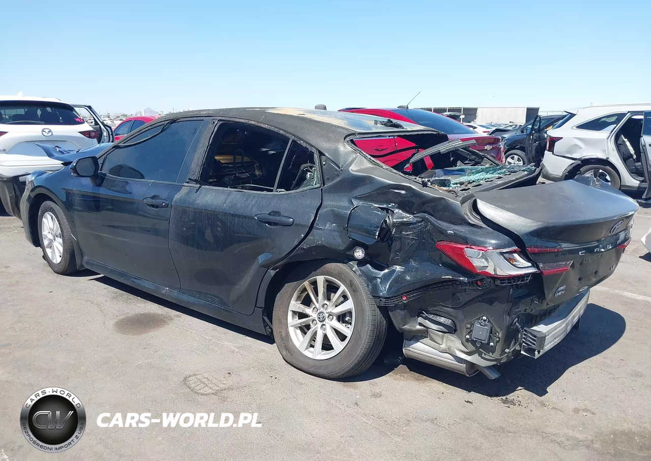 2025 Toyota Camry Le VIN:4T1DBADK3SU031327 - 3