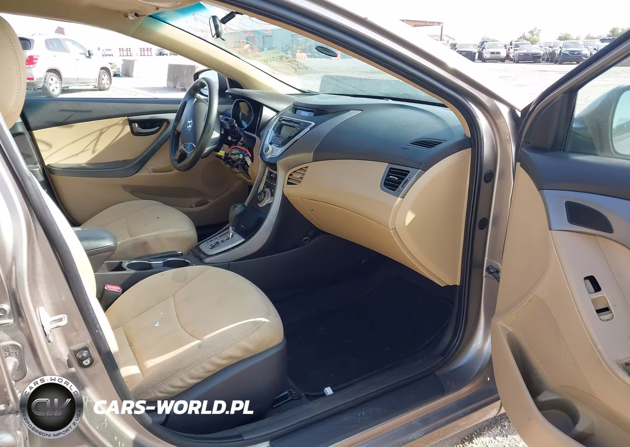 2011 Hyundai Elantra Gls VIN:5NPDH4AE2BH026438 - 5