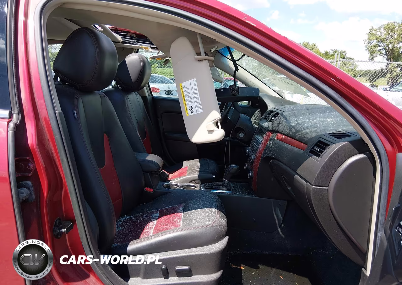 2012 Ford Fusion Sport VIN:3FAHP0KCXCR394039 - 5