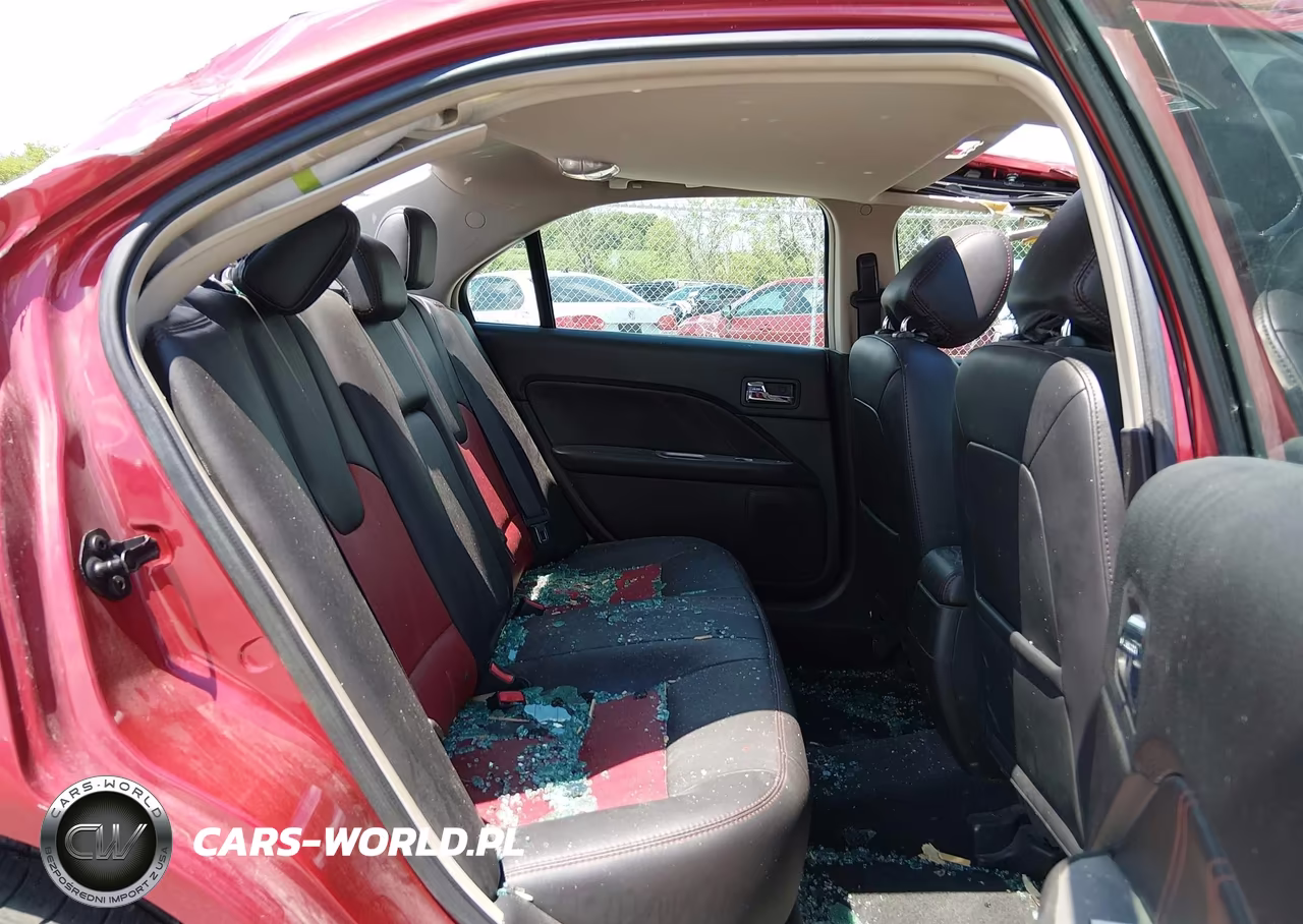2012 Ford Fusion Sport VIN:3FAHP0KCXCR394039 - 8