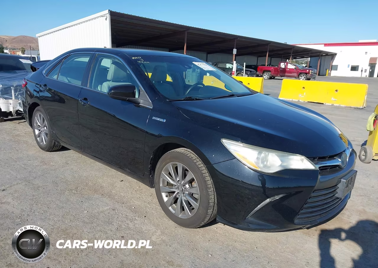 2017 Toyota Camry Hybrid Xle