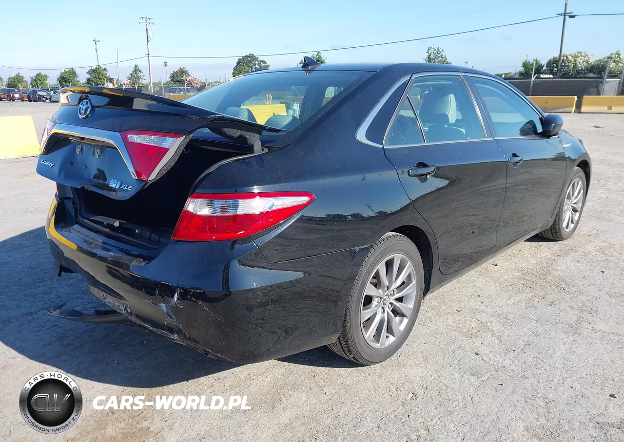 2017 Toyota Camry Hybrid Xle VIN:4T1BD1FK0HU207757 - 4