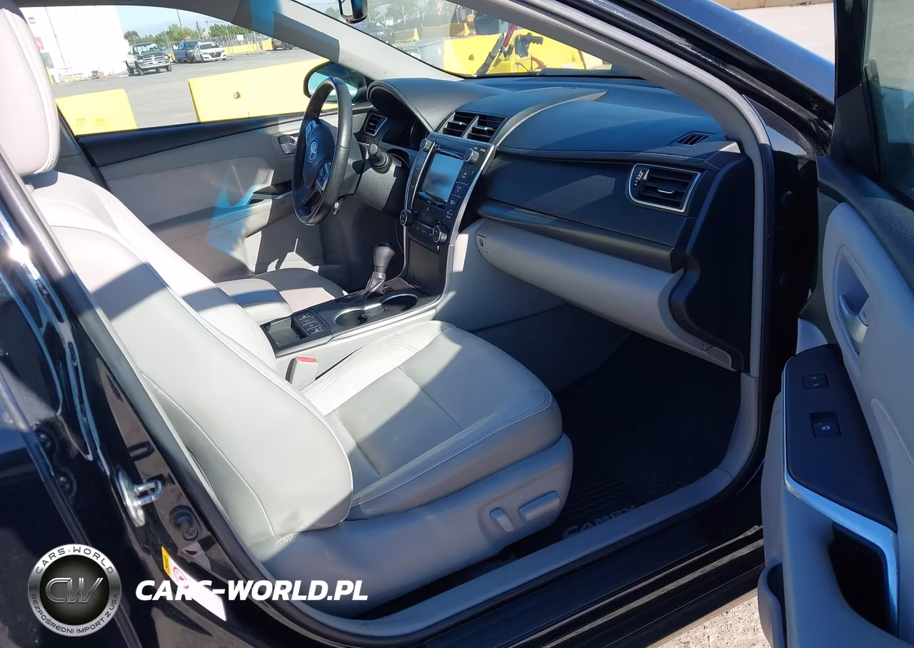 2017 Toyota Camry Hybrid Xle VIN:4T1BD1FK0HU207757 - 5