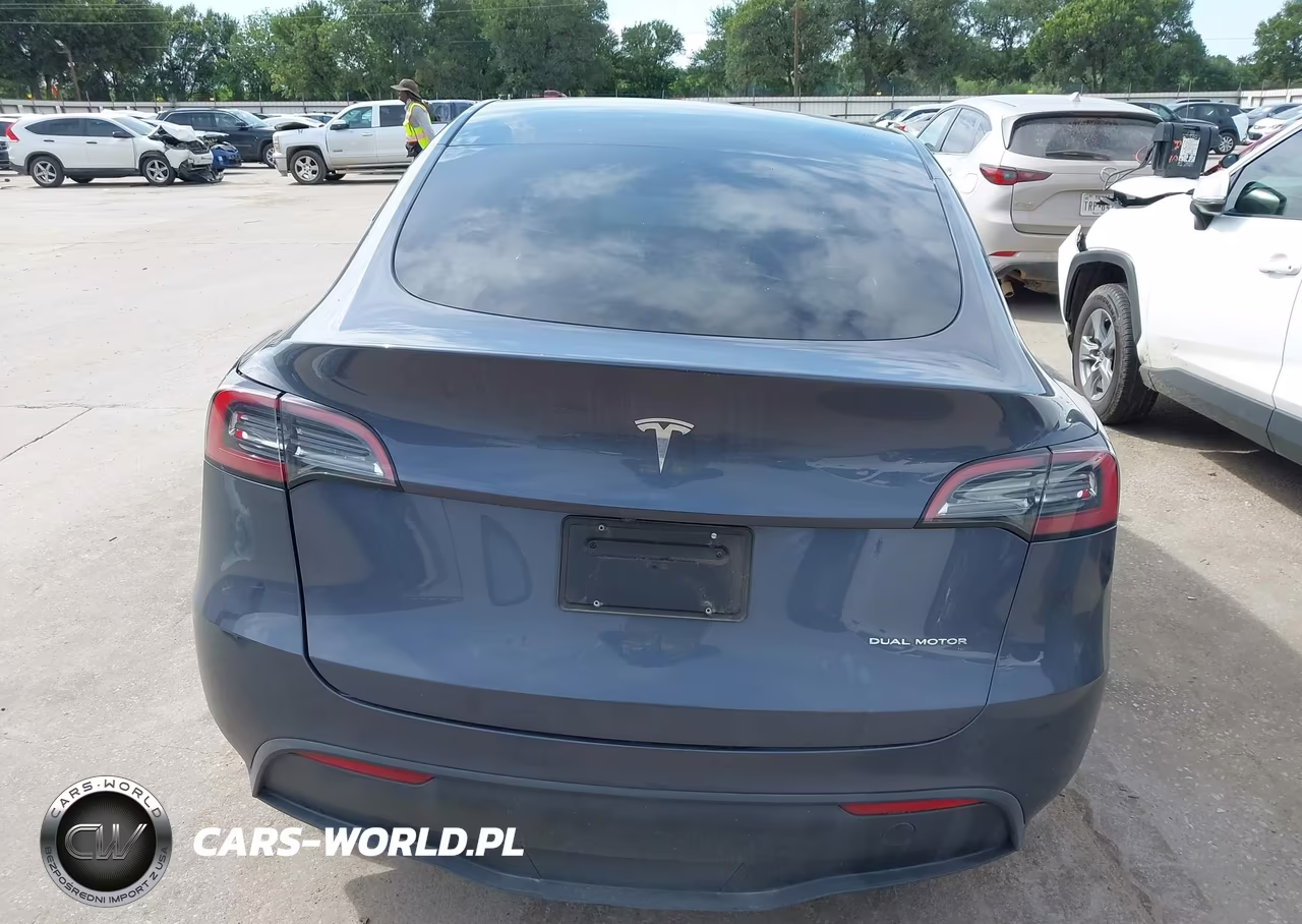 2023 Tesla Model Y Awd-Long Range Dual Motor All-Wheel Drive VIN:7SAYGDEEXPA098203 - 16