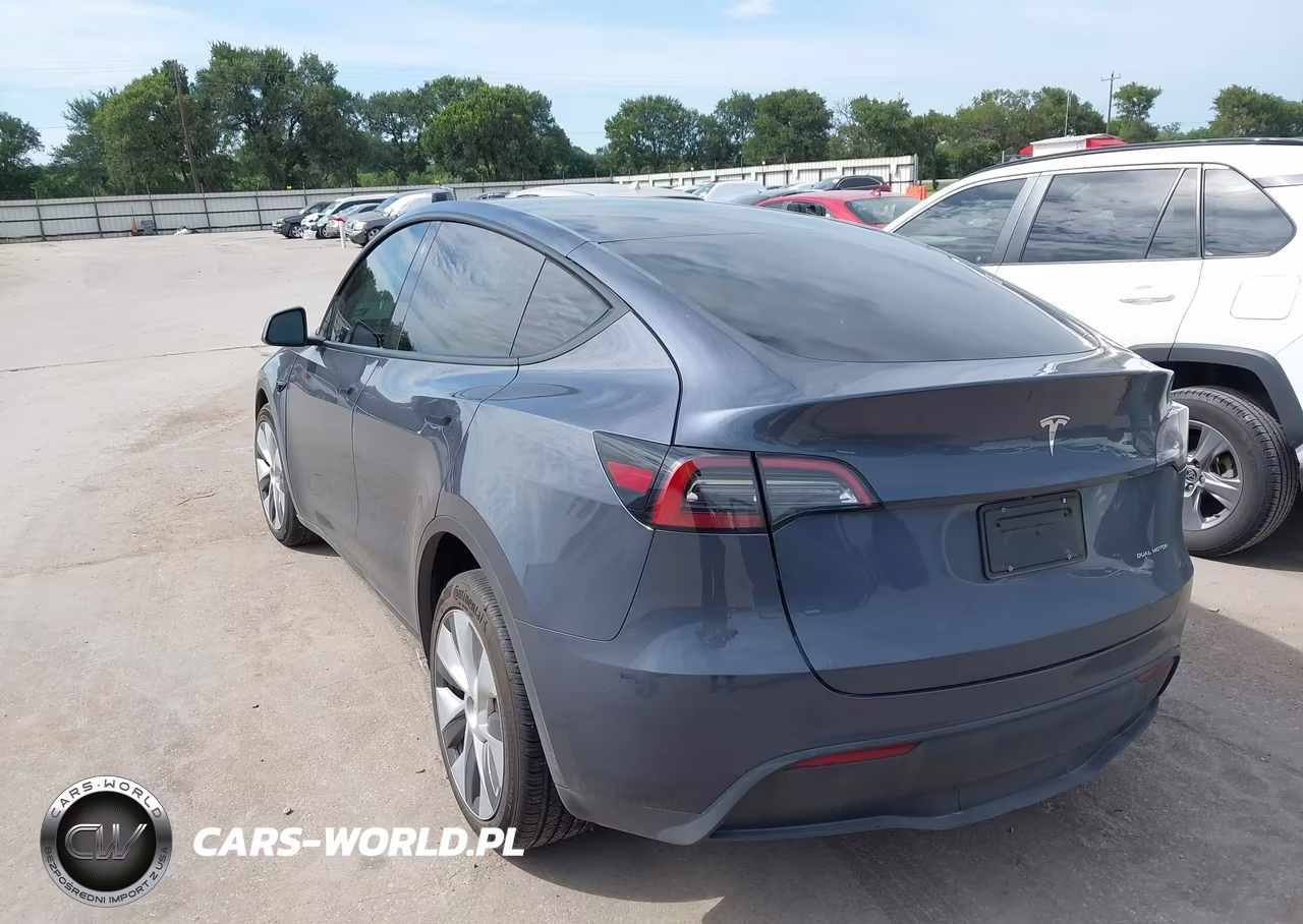 2023 Tesla Model Y Awd-Long Range Dual Motor All-Wheel Drive VIN:7SAYGDEEXPA098203 - 3