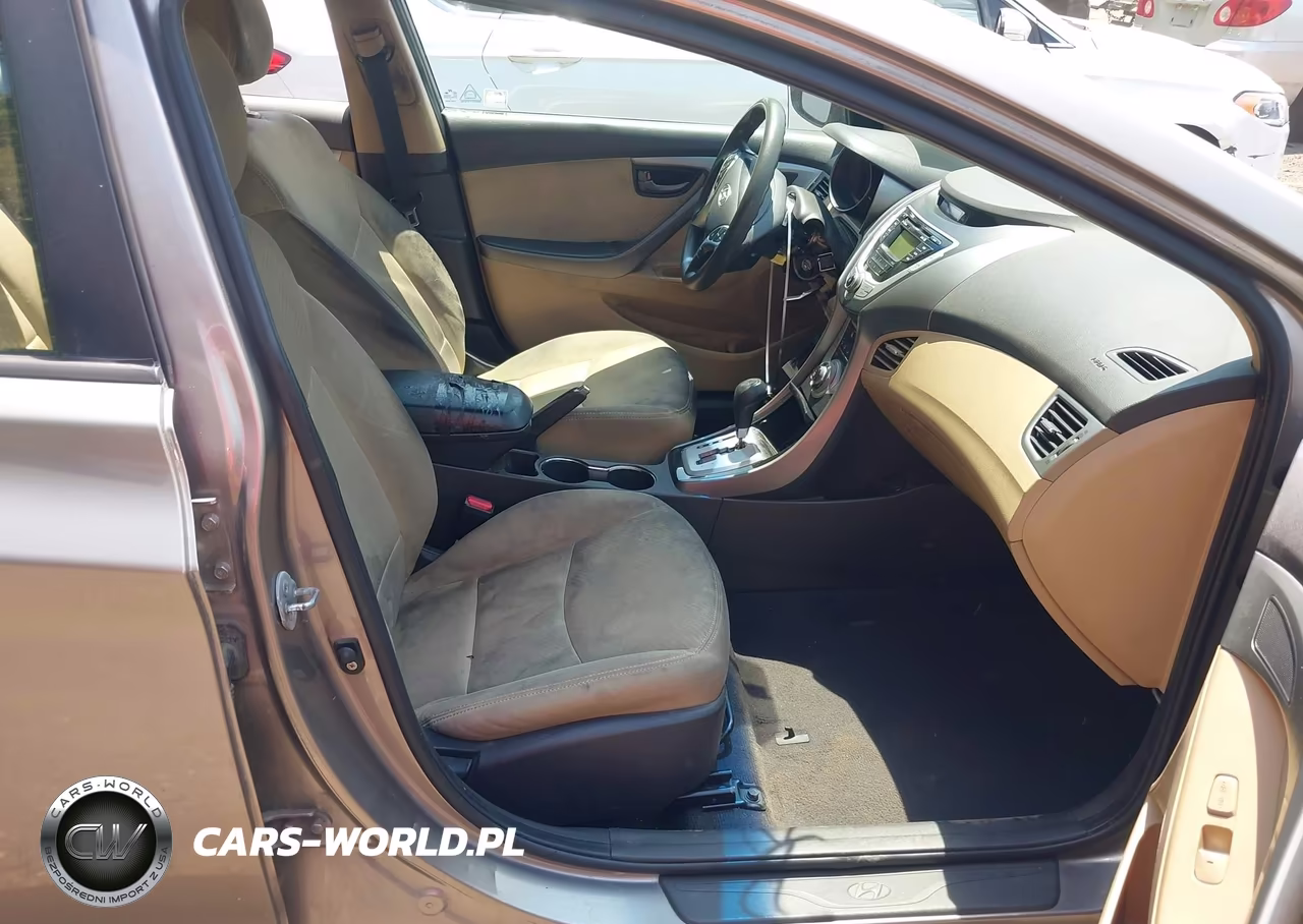 2011 Hyundai Elantra Gls VIN:5NPDH4AE2BH010322 - 5