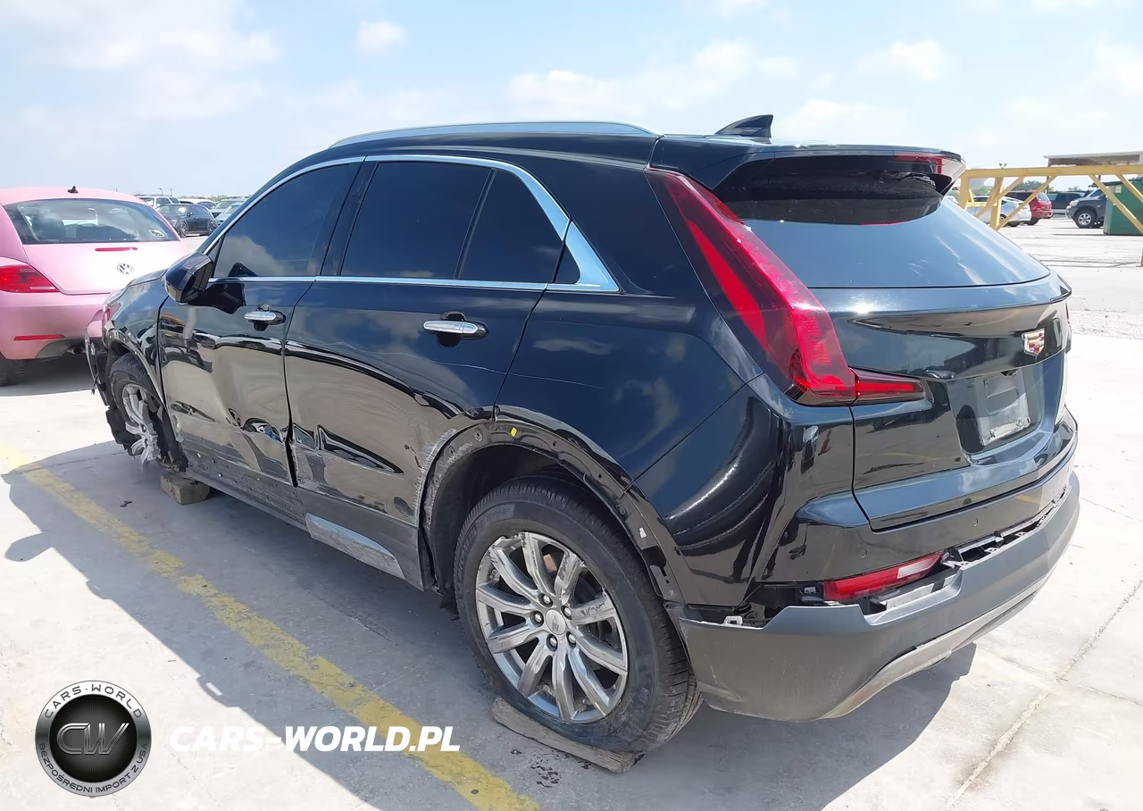 2020 Cadillac Xt4 Fwd Premium Luxury VIN:1GYFZCR42LF024190 - 3