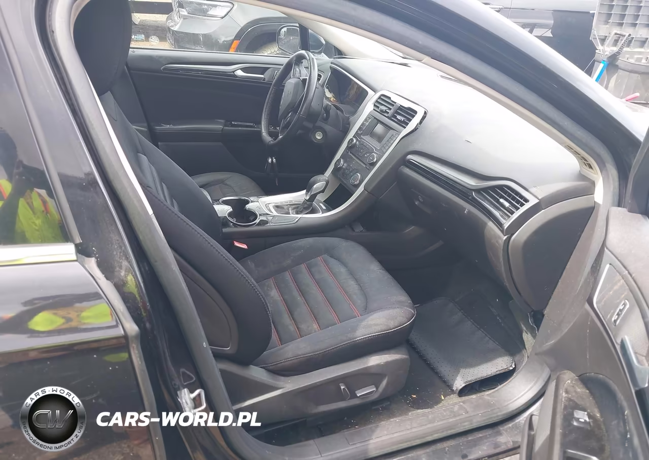 2015 Ford Fusion Se VIN:1FA6P0HD5F5131066 - 5