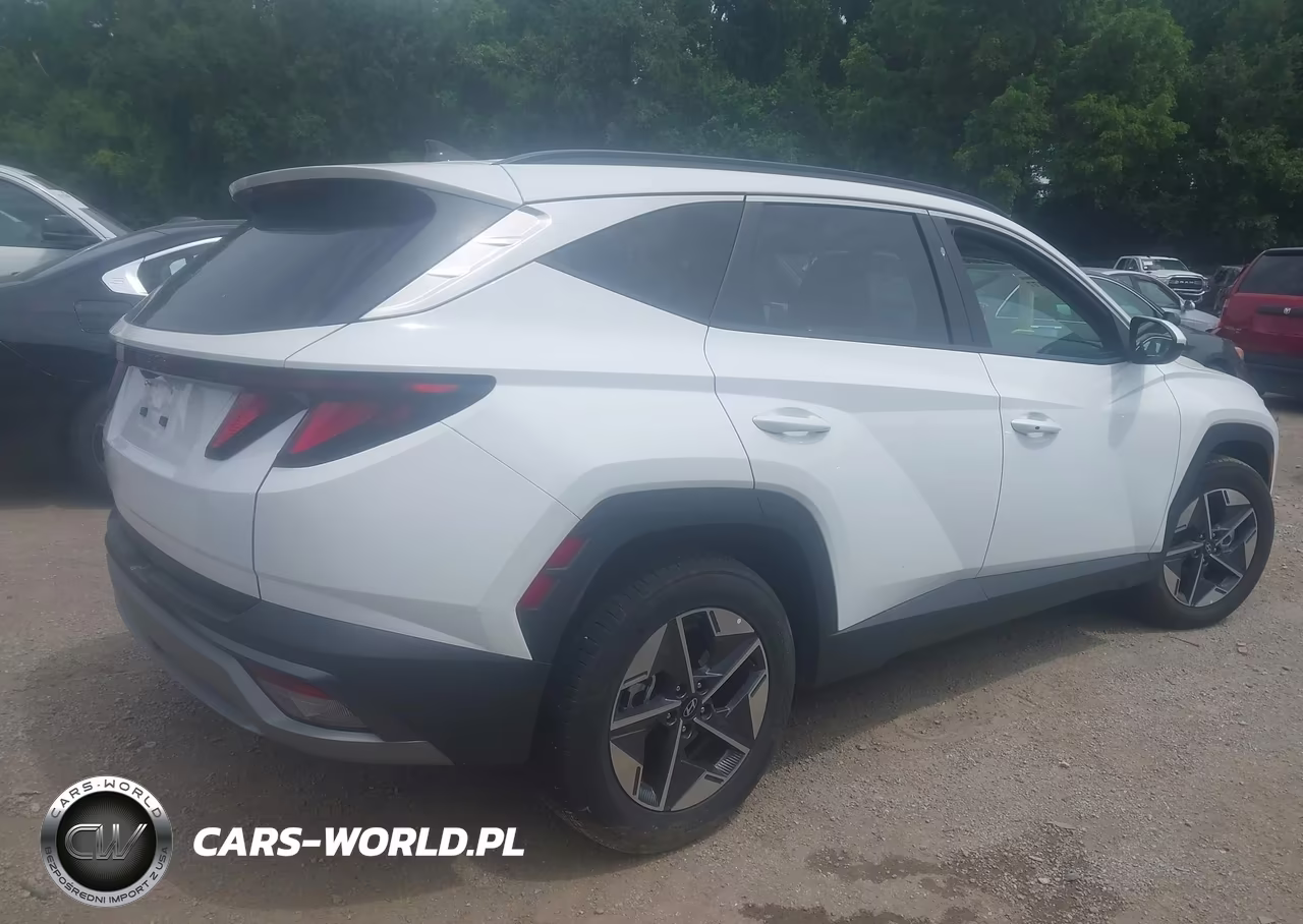 2026 Hyundai Tucson Sel VIN:5NMJB3DE0TH689113 - 12