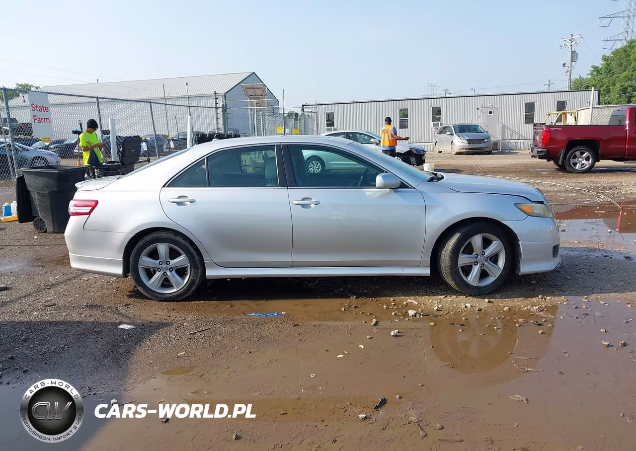 2010 Toyota Camry Se VIN:4T1BF3EK0AU014974 - 13