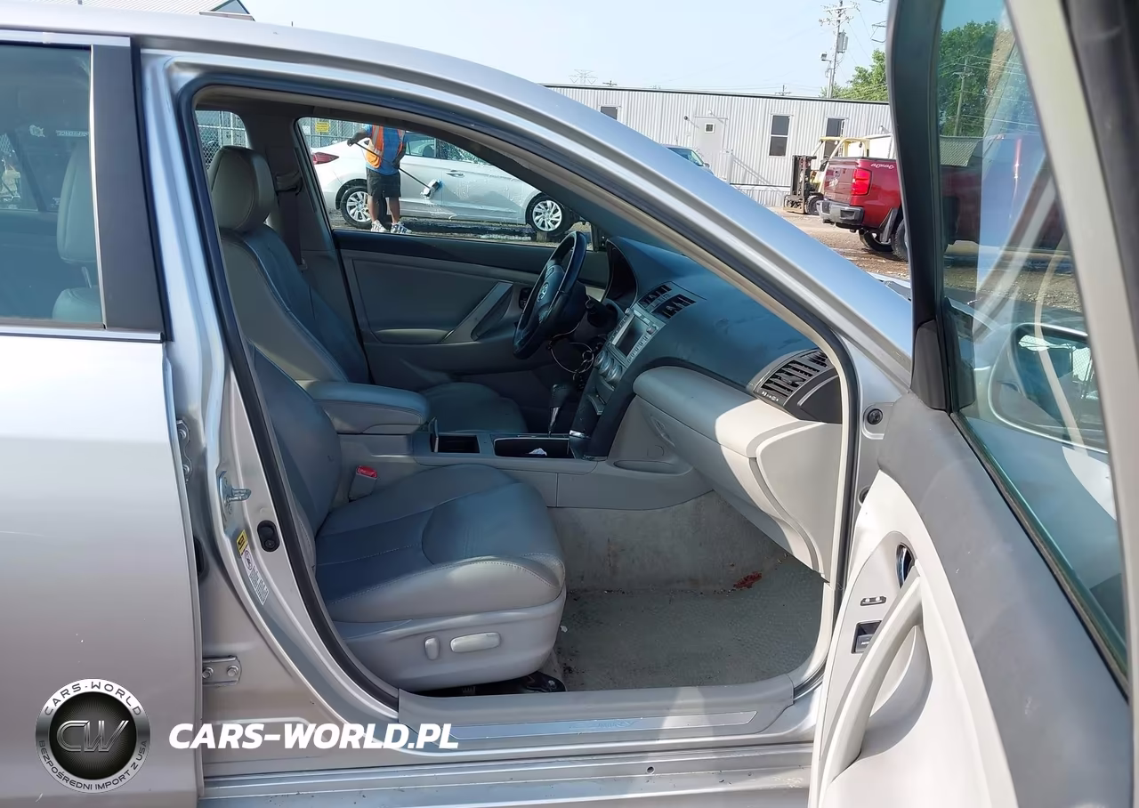 2010 Toyota Camry Se VIN:4T1BF3EK0AU014974 - 5
