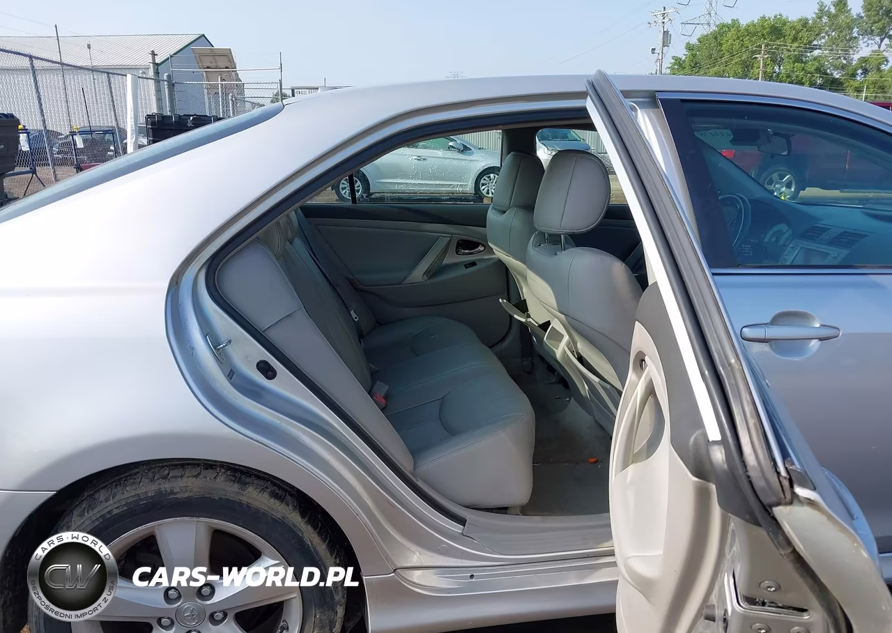 2010 Toyota Camry Se VIN:4T1BF3EK0AU014974 - 8