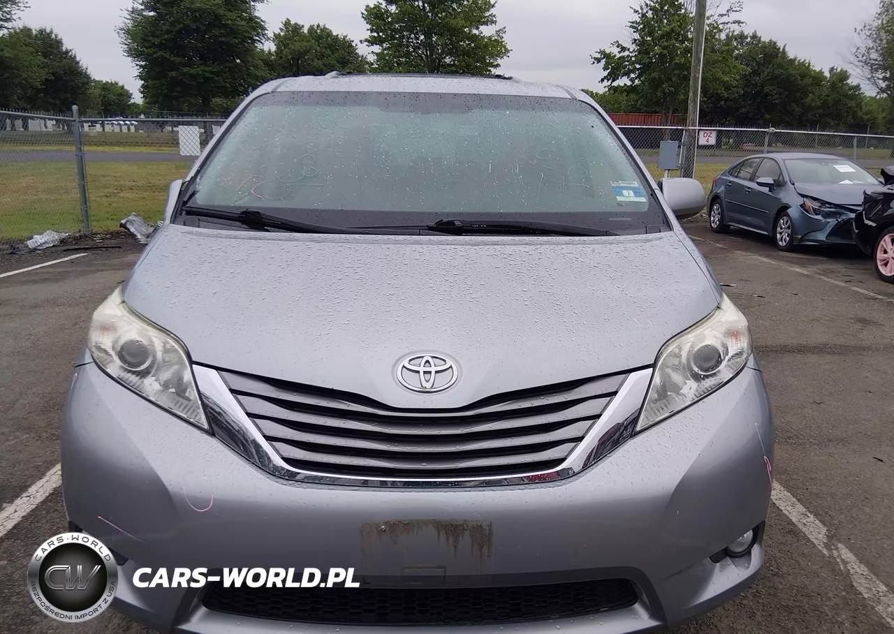 2016 Toyota Sienna Xle 8 Passenger VIN:5TDYK3DC2GS741051 - 12