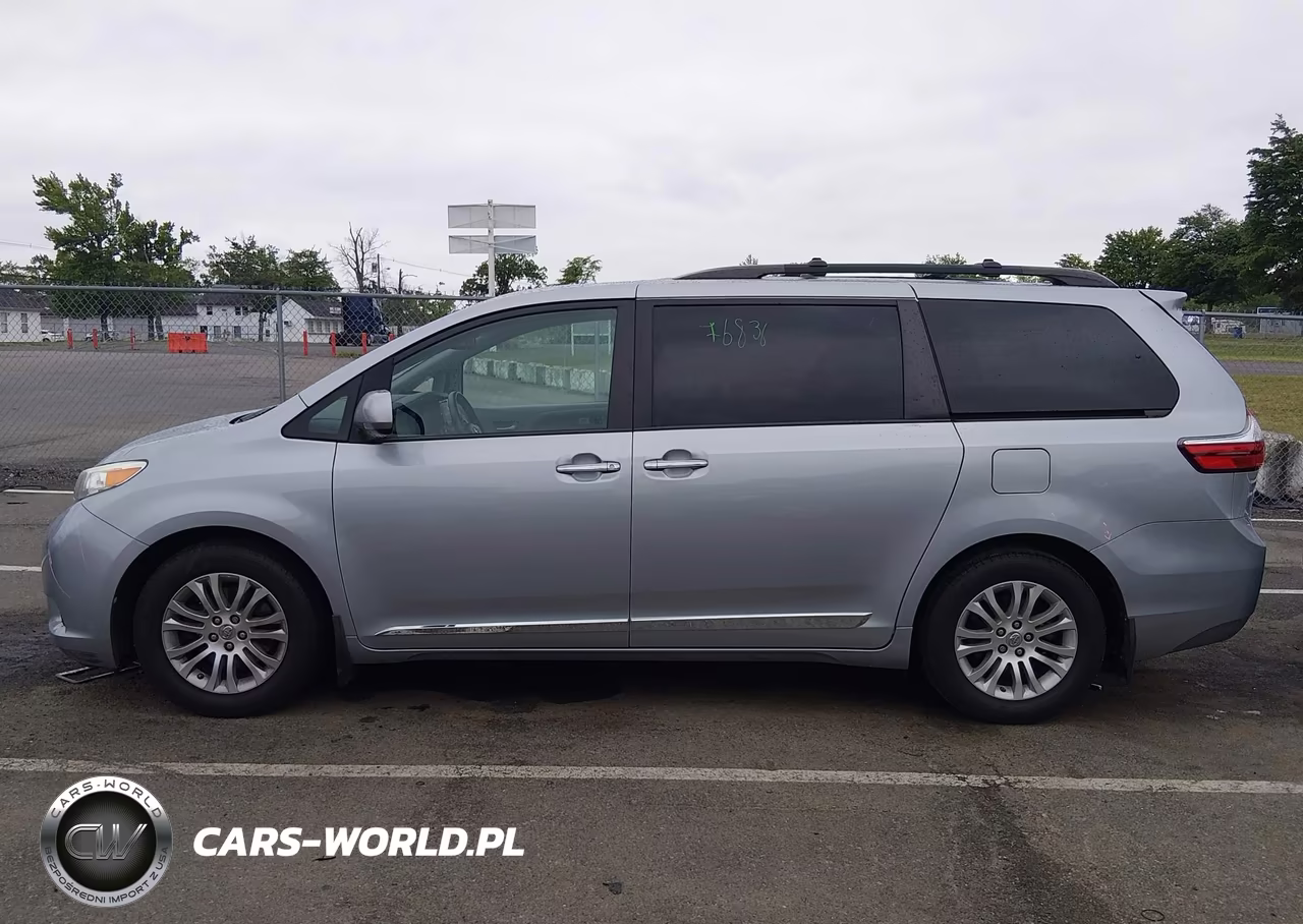 2016 Toyota Sienna Xle 8 Passenger VIN:5TDYK3DC2GS741051 - 14