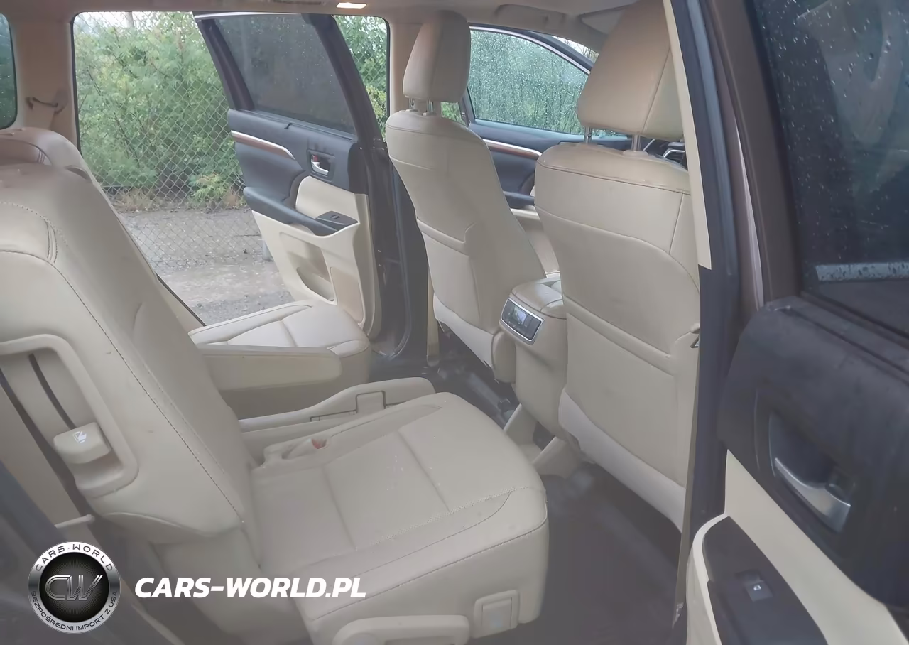 2018 Toyota Highlander Limited VIN:5TDDZRFH5JS868745 - 8