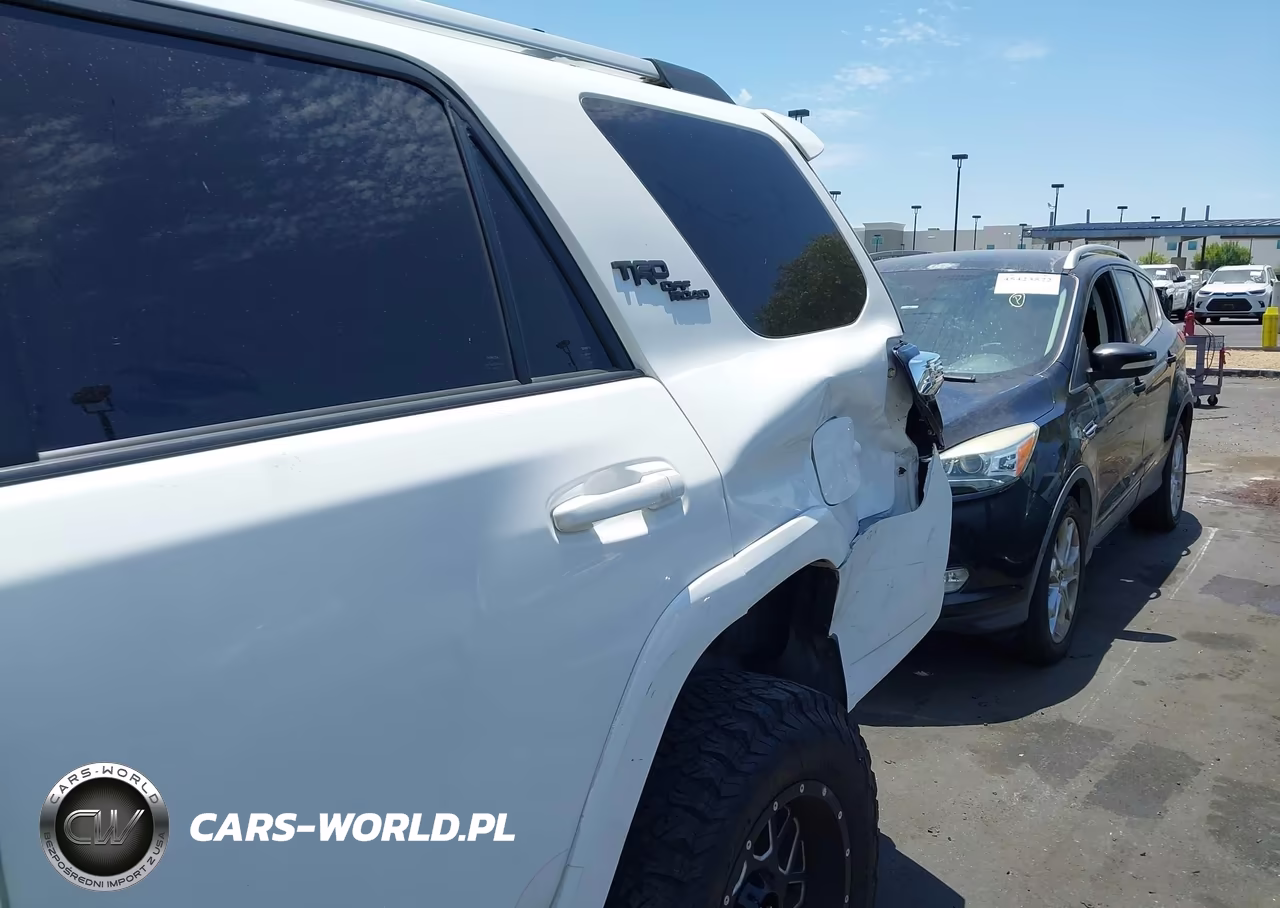 2018 Toyota 4Runner Trd Off Road VIN:JTEBU5JR5J5524266 - 12