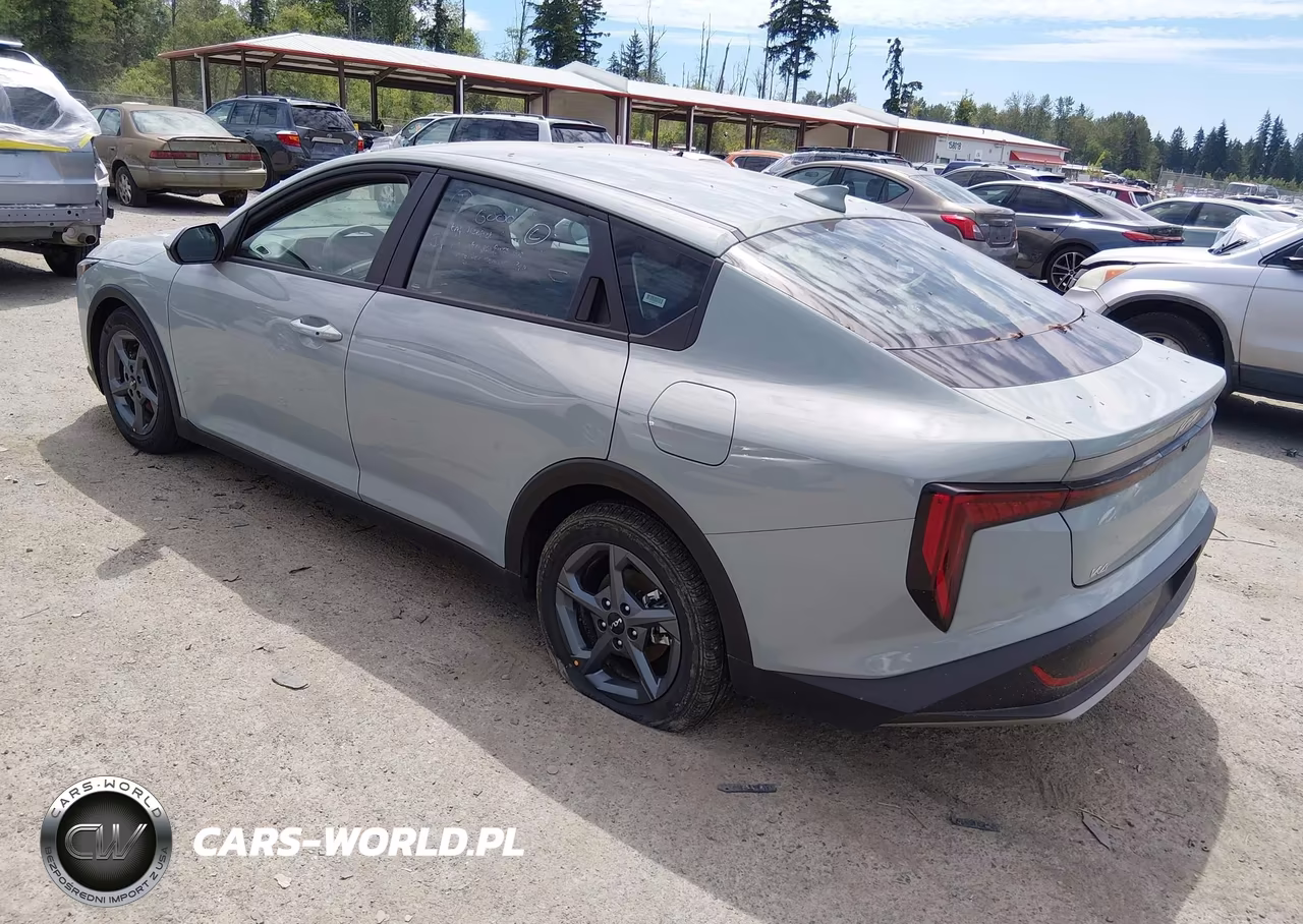 2025 Kia K4 Lxs VIN:3KPFT4DE9SE140525 - 3