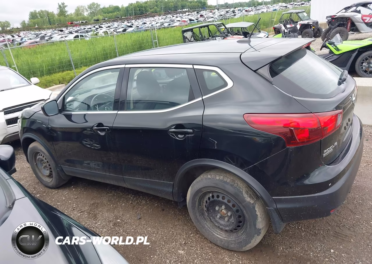 2019 Nissan Rogue Sport S VIN:JN1BJ1CR6KW625785 - 14