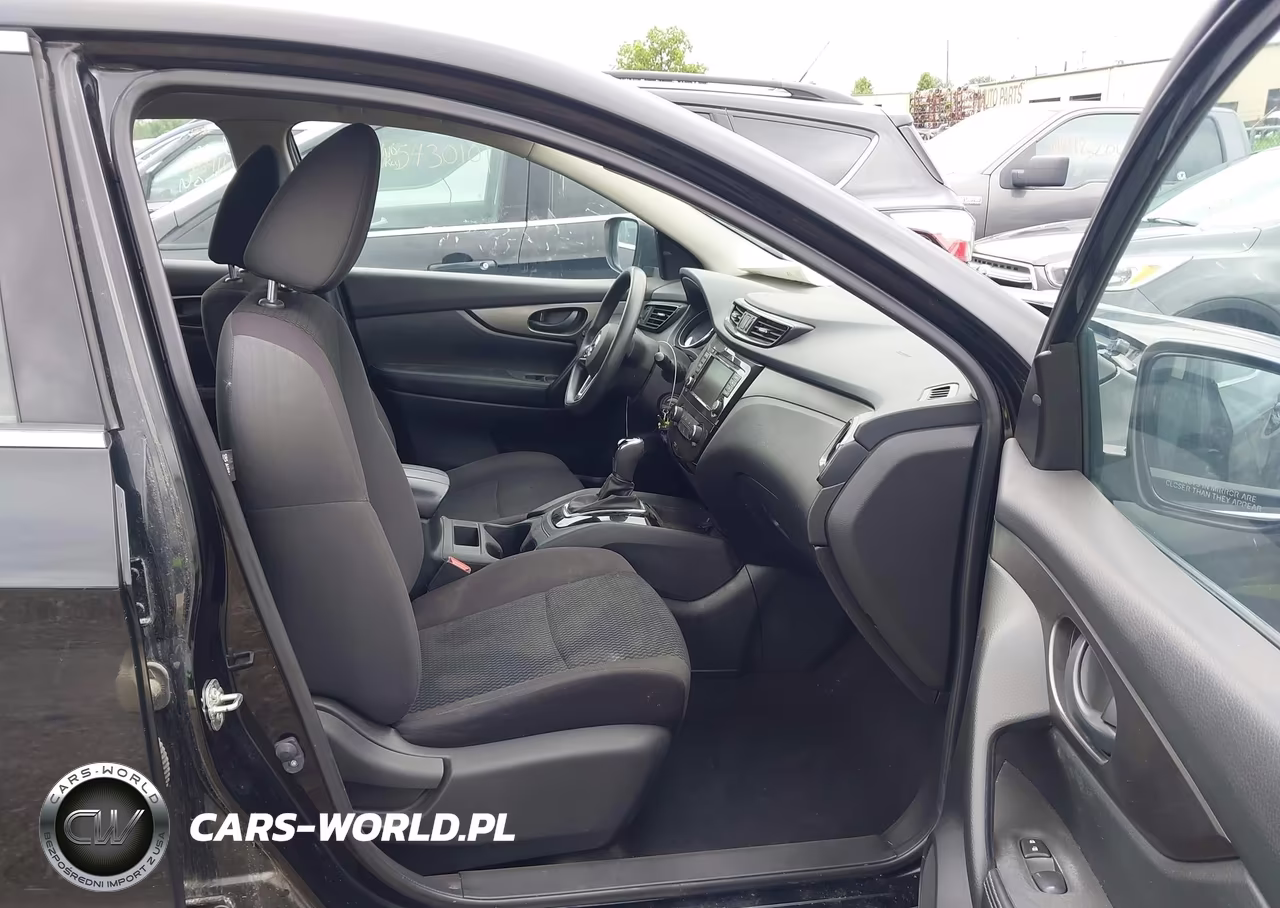2019 Nissan Rogue Sport S VIN:JN1BJ1CR6KW625785 - 5