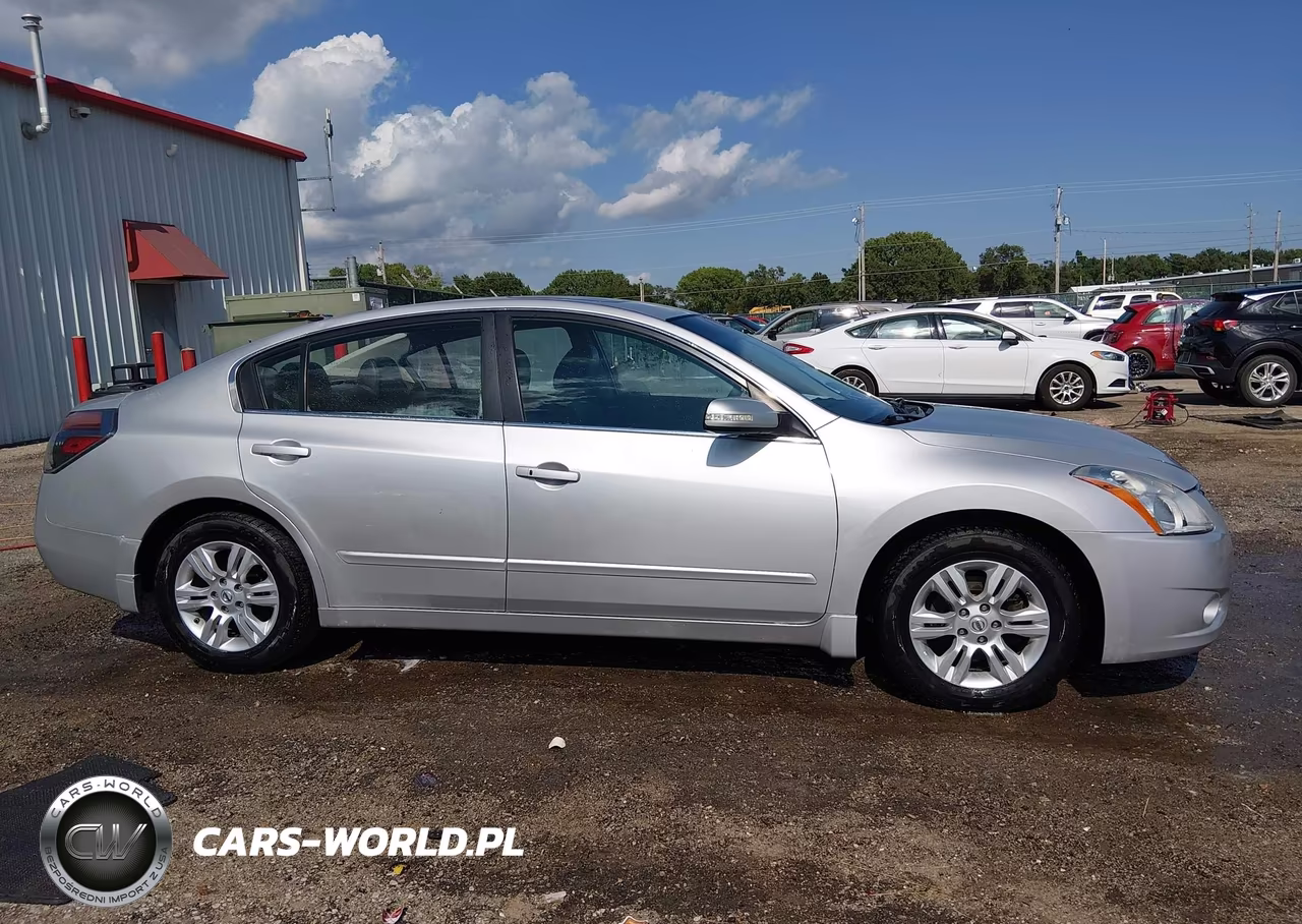 2012 Nissan Altima 2.5 S VIN:1N4AL2APXCN409932 - 13