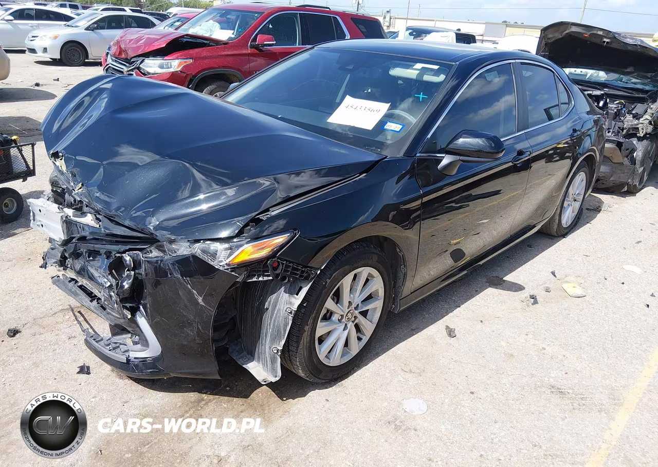 2022 Toyota Camry Le VIN:4T1C11AK8NU691080 - 2