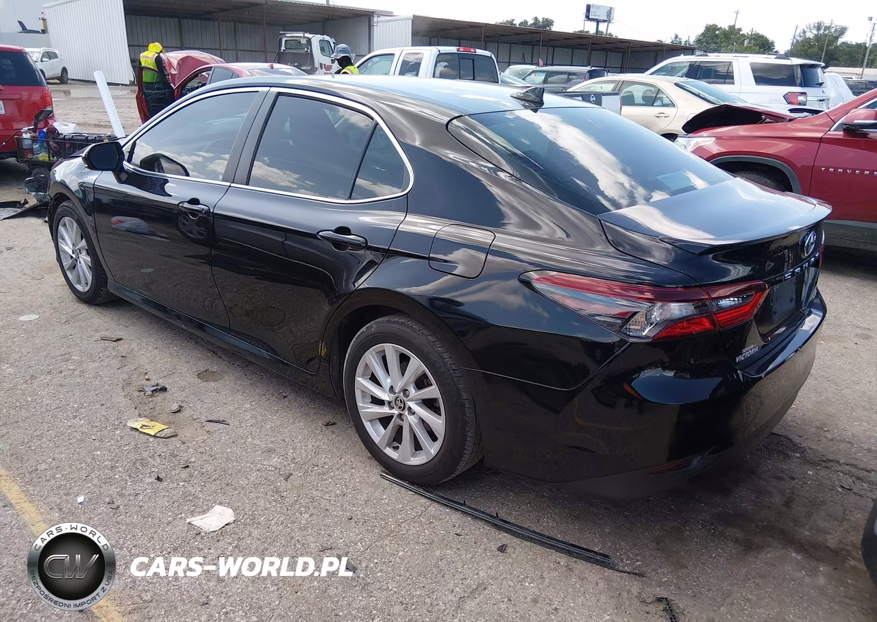 2022 Toyota Camry Le VIN:4T1C11AK8NU691080 - 3