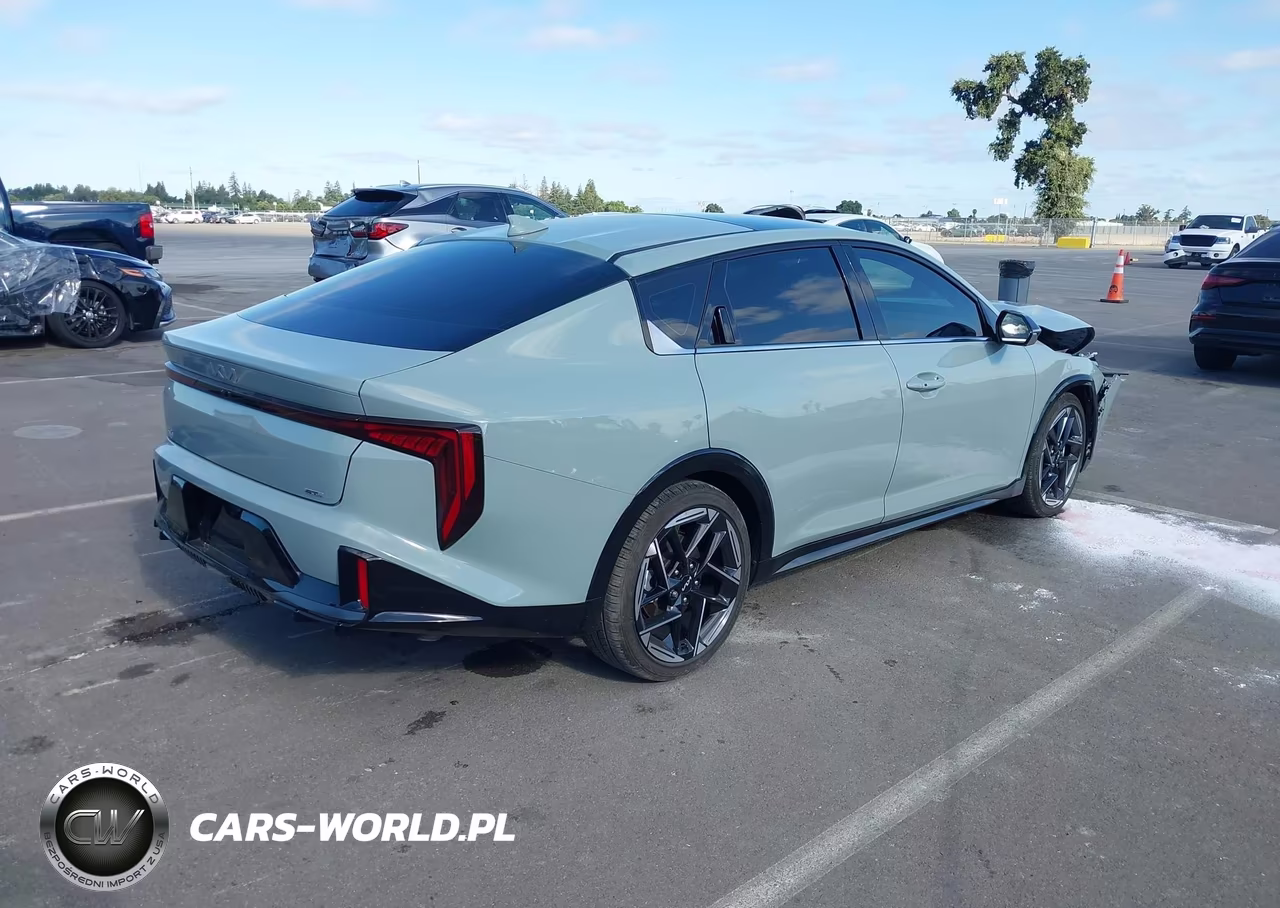 2025 Kia K4 Gt-Line VIN:3KPFW4DE0SE169550 - 4