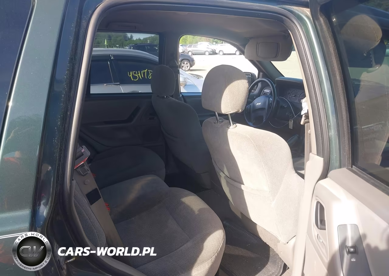 2001 Jeep Grand Cherokee Laredo VIN:1J4GW48S71C625855 - 8