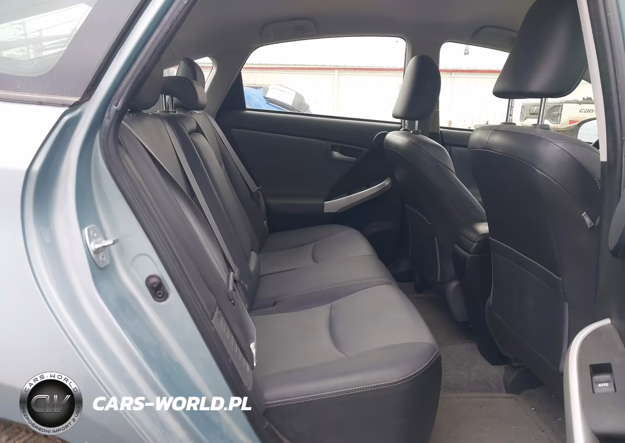 2013 Toyota Prius Four VIN:JTDKN3DU3D1734172 - 8