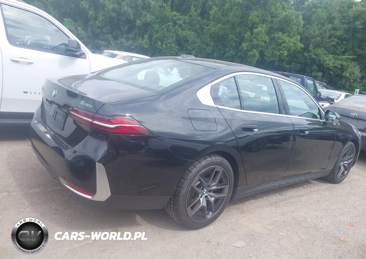 2026 BMW 530I VIN:WBA43FJ03TCV59794 - 13