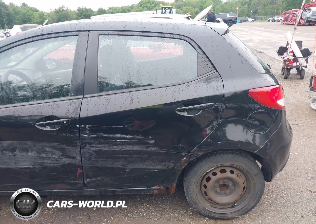 2011 Mazda Mazda2 Sport VIN:JM1DE1HZ4B0111892 - 20