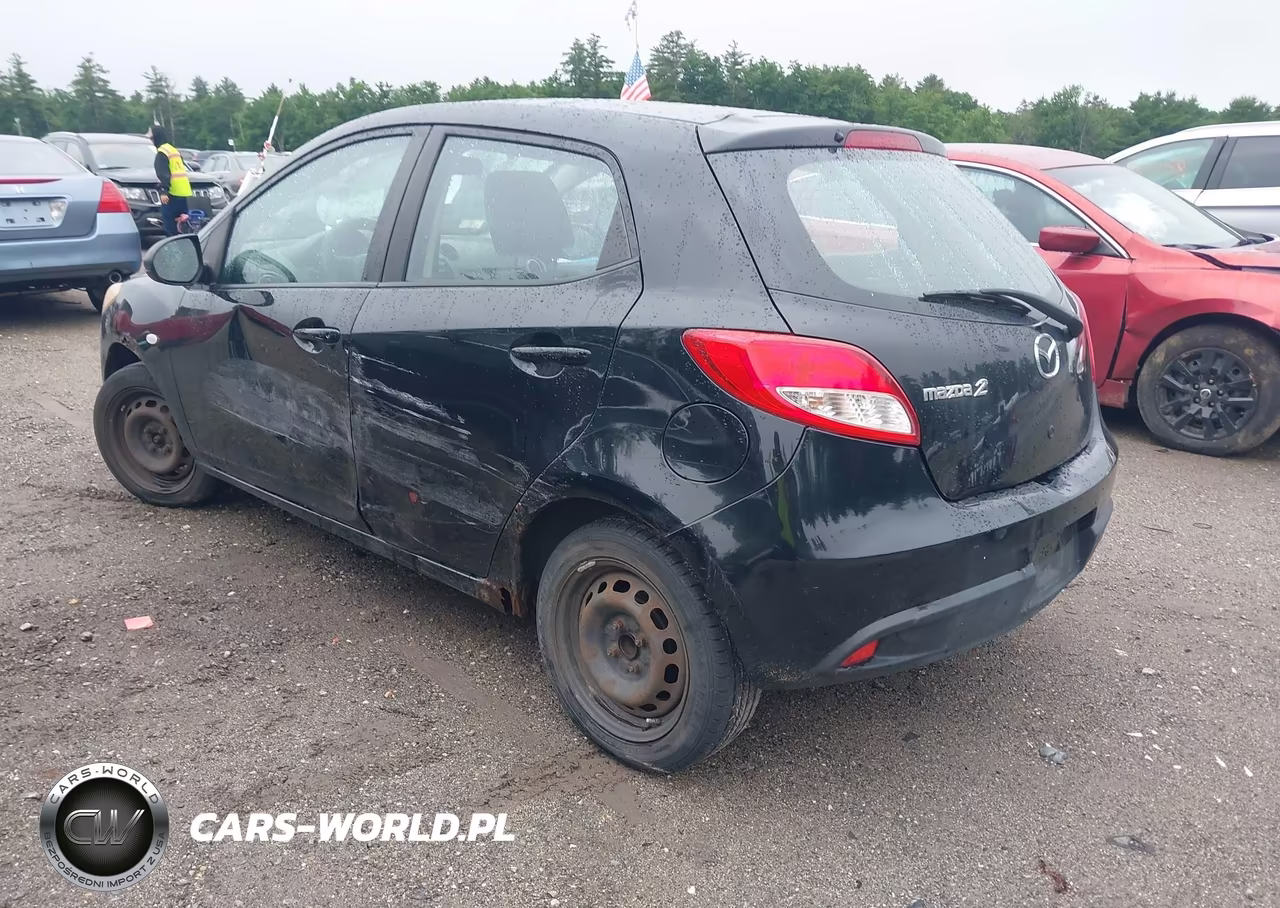 2011 Mazda Mazda2 Sport VIN:JM1DE1HZ4B0111892 - 3