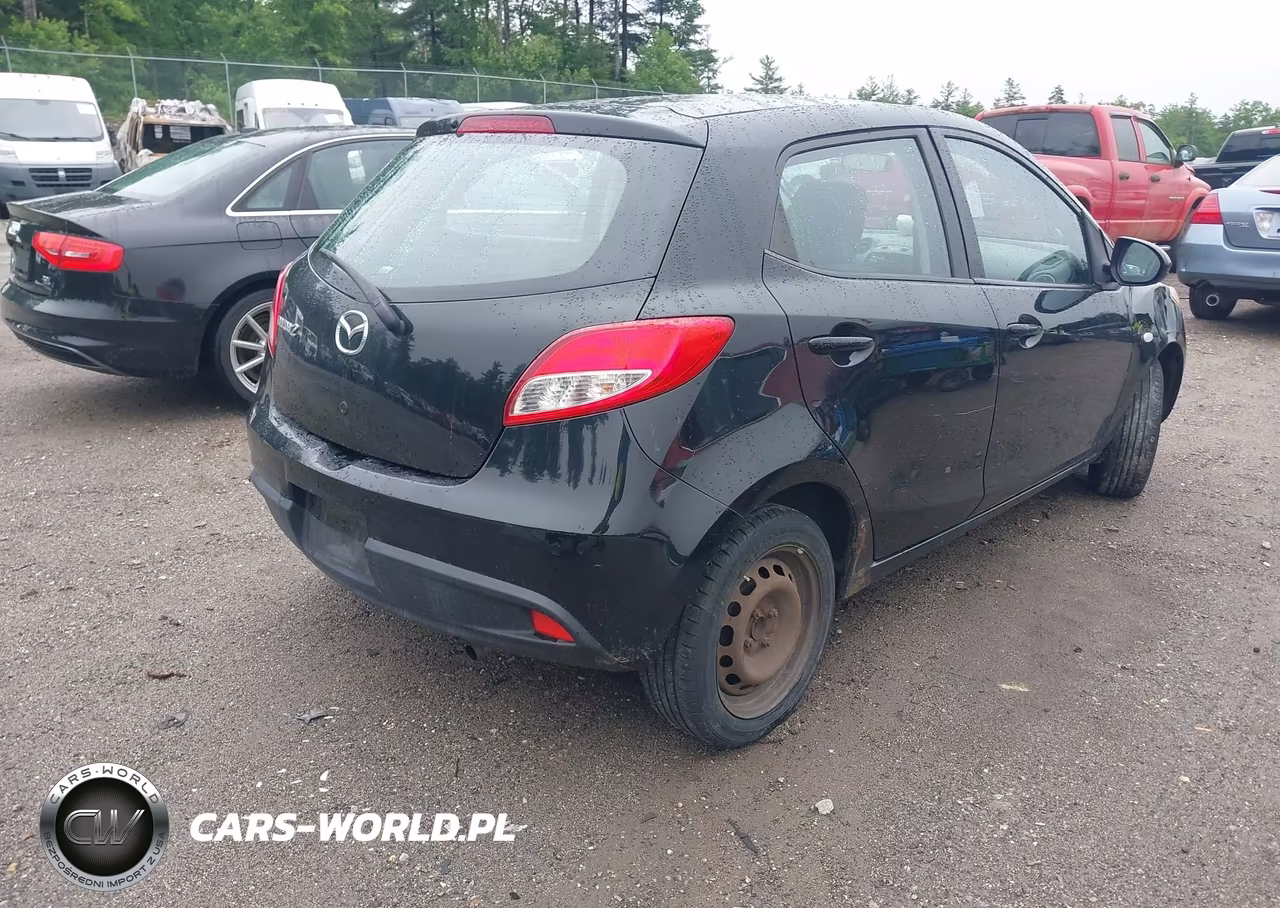 2011 Mazda Mazda2 Sport VIN:JM1DE1HZ4B0111892 - 4