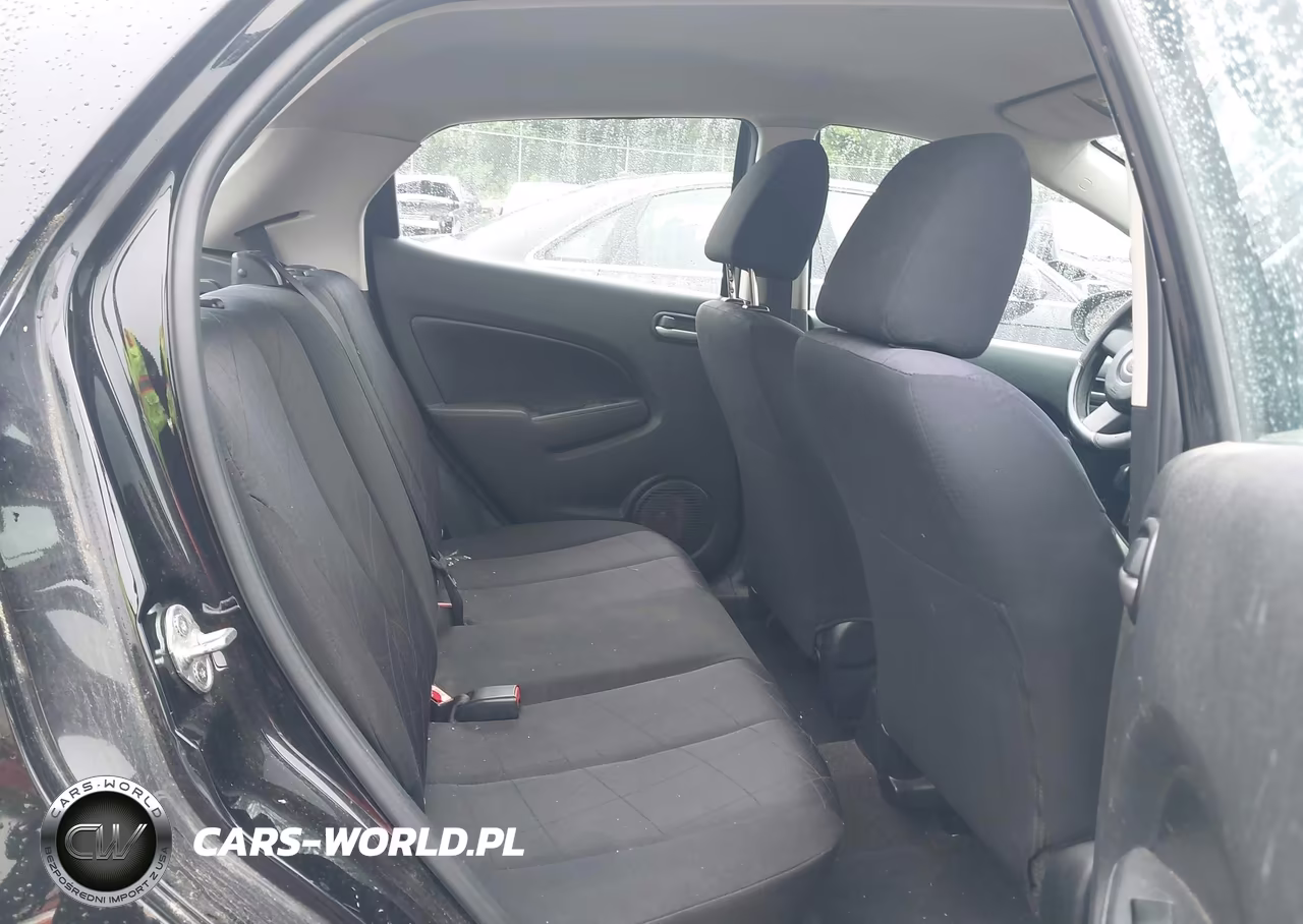 2011 Mazda Mazda2 Sport VIN:JM1DE1HZ4B0111892 - 8