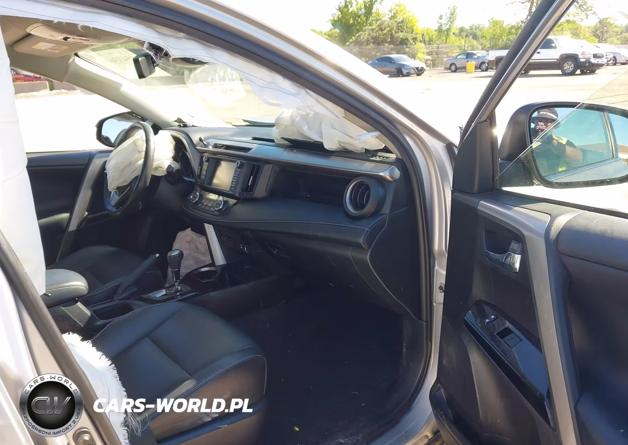 2018 Toyota Rav4 Limited VIN:JTMDFREVXJD239624 - 5