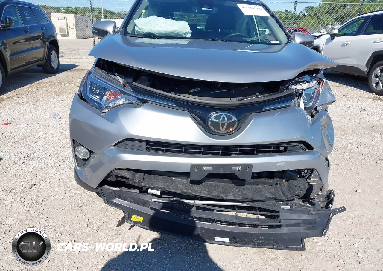 2018 Toyota Rav4 Limited VIN:JTMDFREVXJD239624 - 6