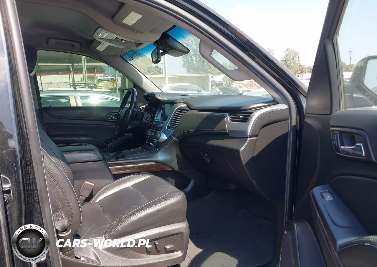 2020 Chevrolet Suburban 2Wd Lt VIN:1GNSCHKC2LR122324 - 5