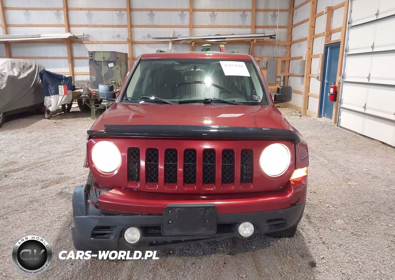 2016 Jeep Patriot Latitude VIN:1C4NJRFB3GD669236 - 13