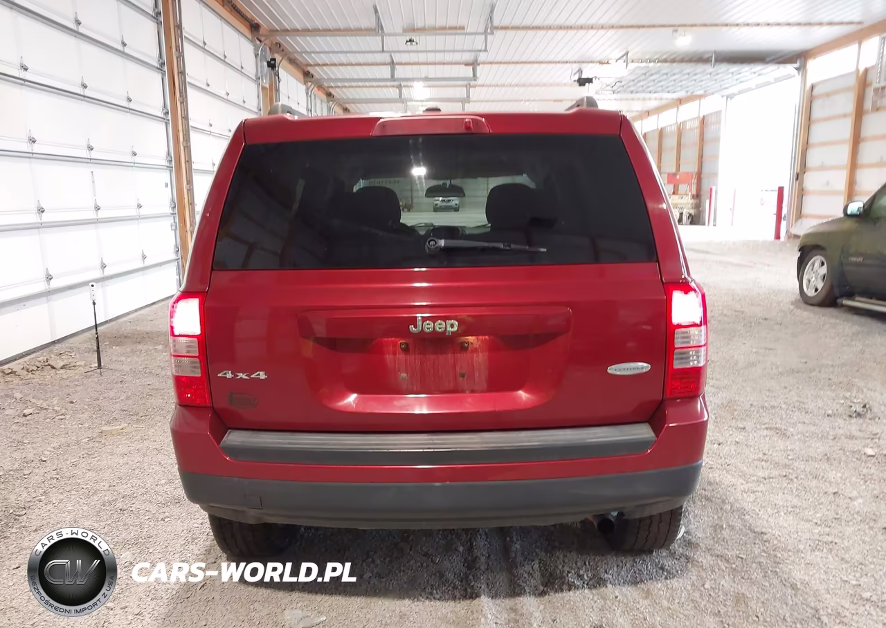 2016 Jeep Patriot Latitude VIN:1C4NJRFB3GD669236 - 17