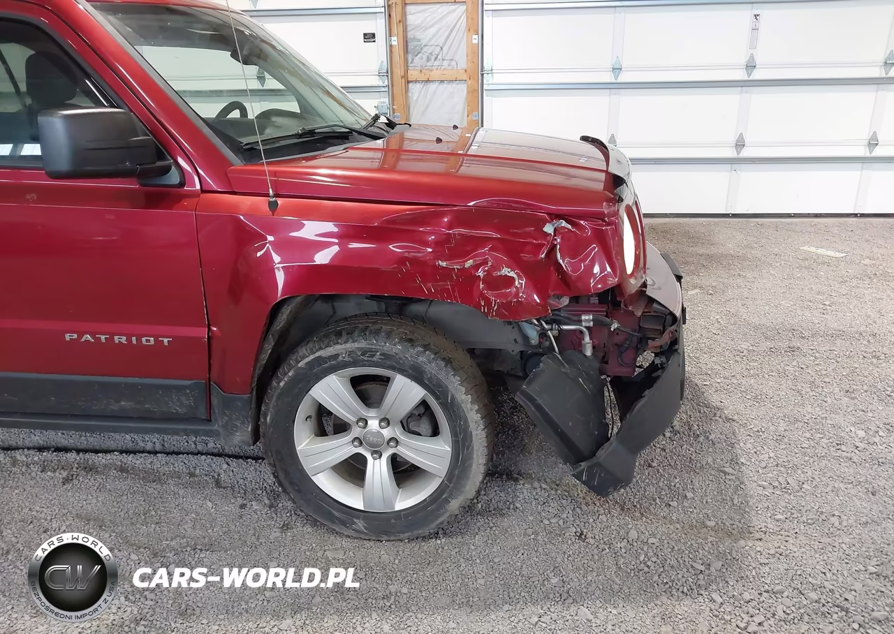 2016 Jeep Patriot Latitude VIN:1C4NJRFB3GD669236 - 18
