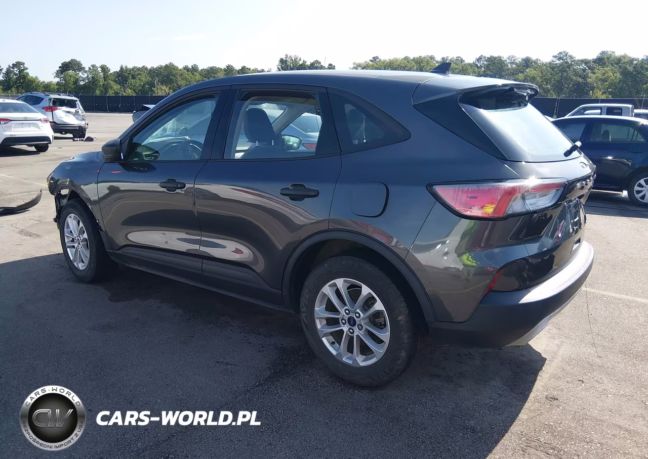 2020 Ford Escape S VIN:1FMCU0F65LUB67198 - 3