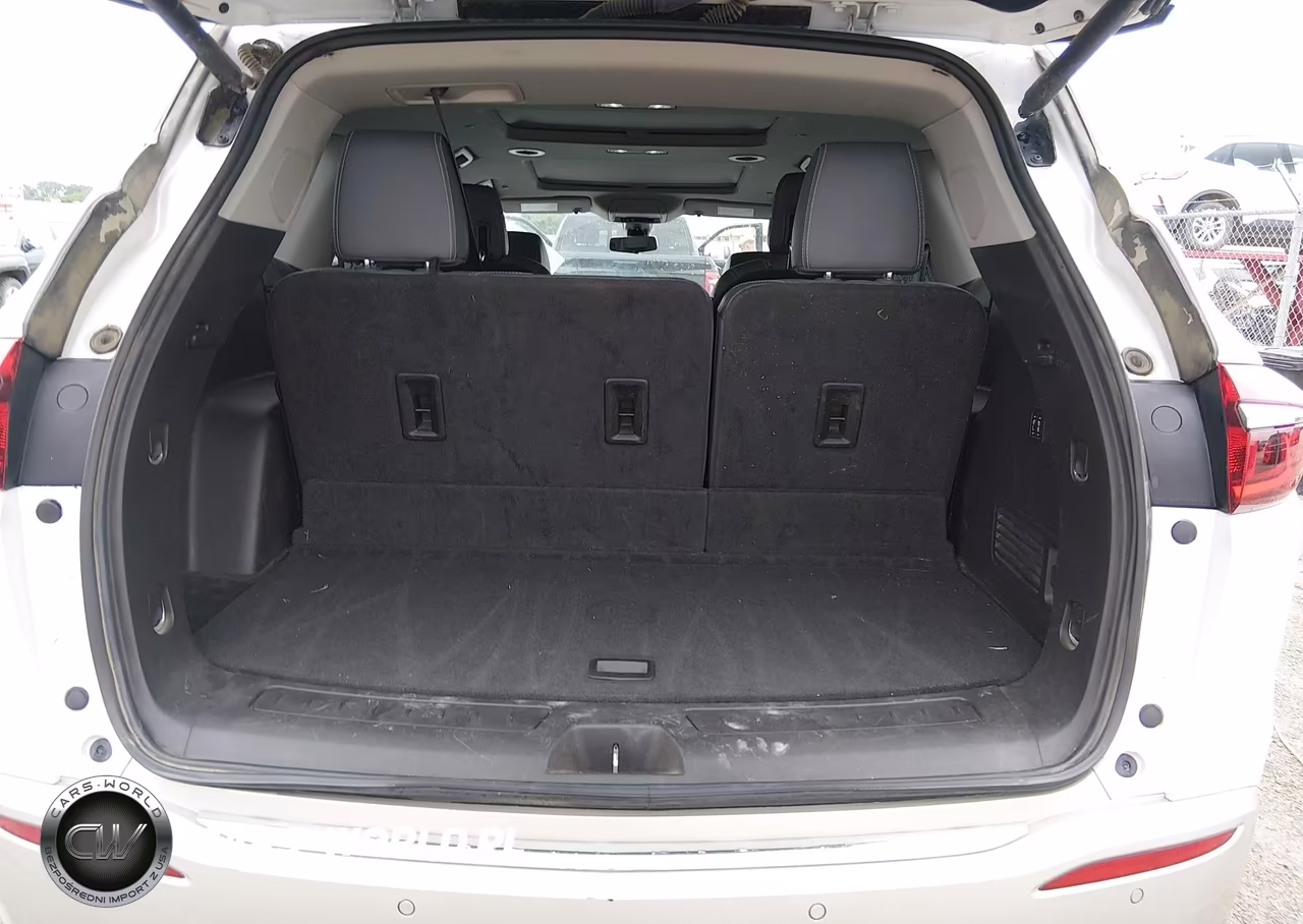 2018 Buick Enclave Premium VIN:5GAERCKW8JJ275773 - 16