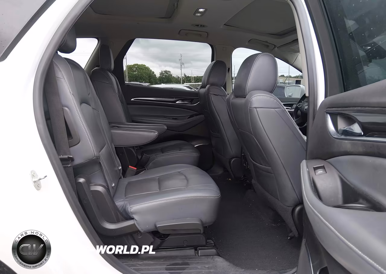 2018 Buick Enclave Premium VIN:5GAERCKW8JJ275773 - 8