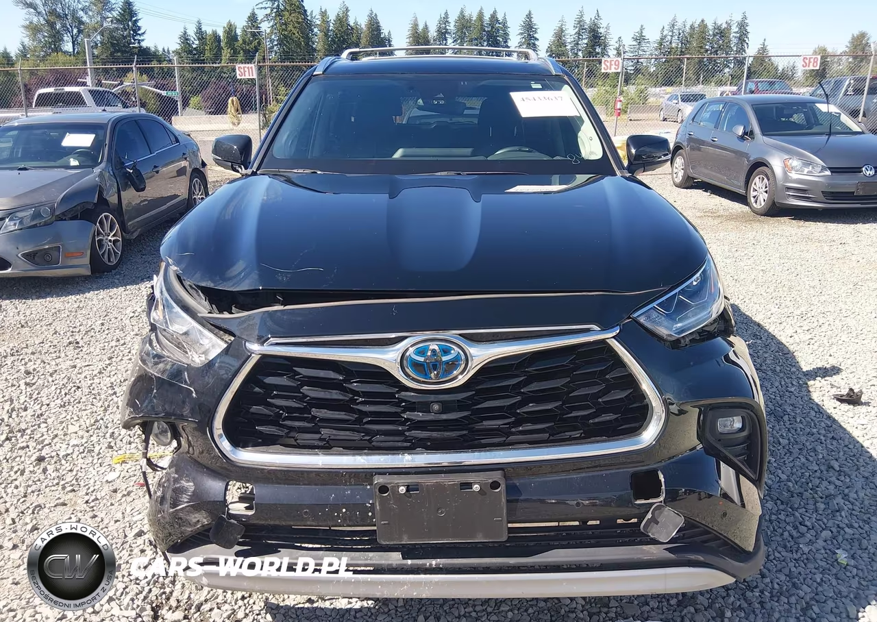 2021 Toyota Highlander Hybrid Platinum VIN:5TDEBRCH5MS028496 - 12